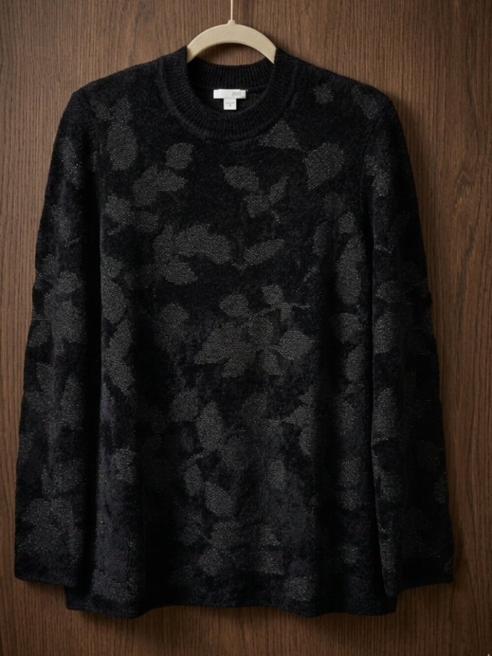 J. Jill Cozy Jacquard/Chenille Textured Leaf Pattern Pullover Sweater Black EUC